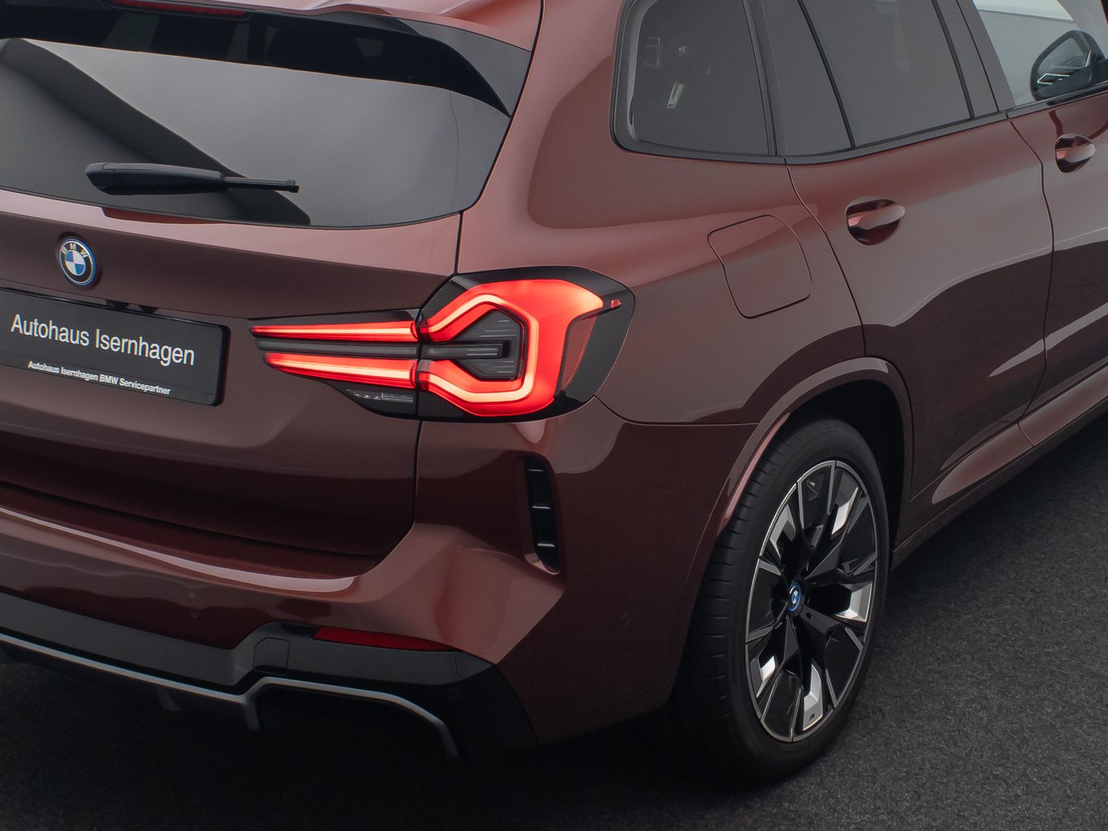 Fahrzeugabbildung BMW iX3 Impressive M Sport Panorama 360° HUD DAB H/K