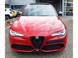 Alfa Romeo Giulia COMPETIZIONE 2.0 TURBO 16V 280 PS AT8 Q4  - gebrauchte Alfa Romeo Giulia aus dem Jahr 2023