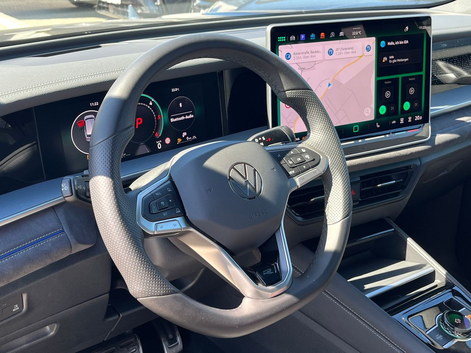 Image du véhicule Volkswagen Tayron 2.0 TDI 4M R-Line 7Si*MATRIX*AHK*PANO*HUD