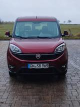 Fiat Doblo 1.4 T-Jet 16V LOUNGE LOUNGE - Fiat Doblo LOUNGE mit Benzin-Antrieb