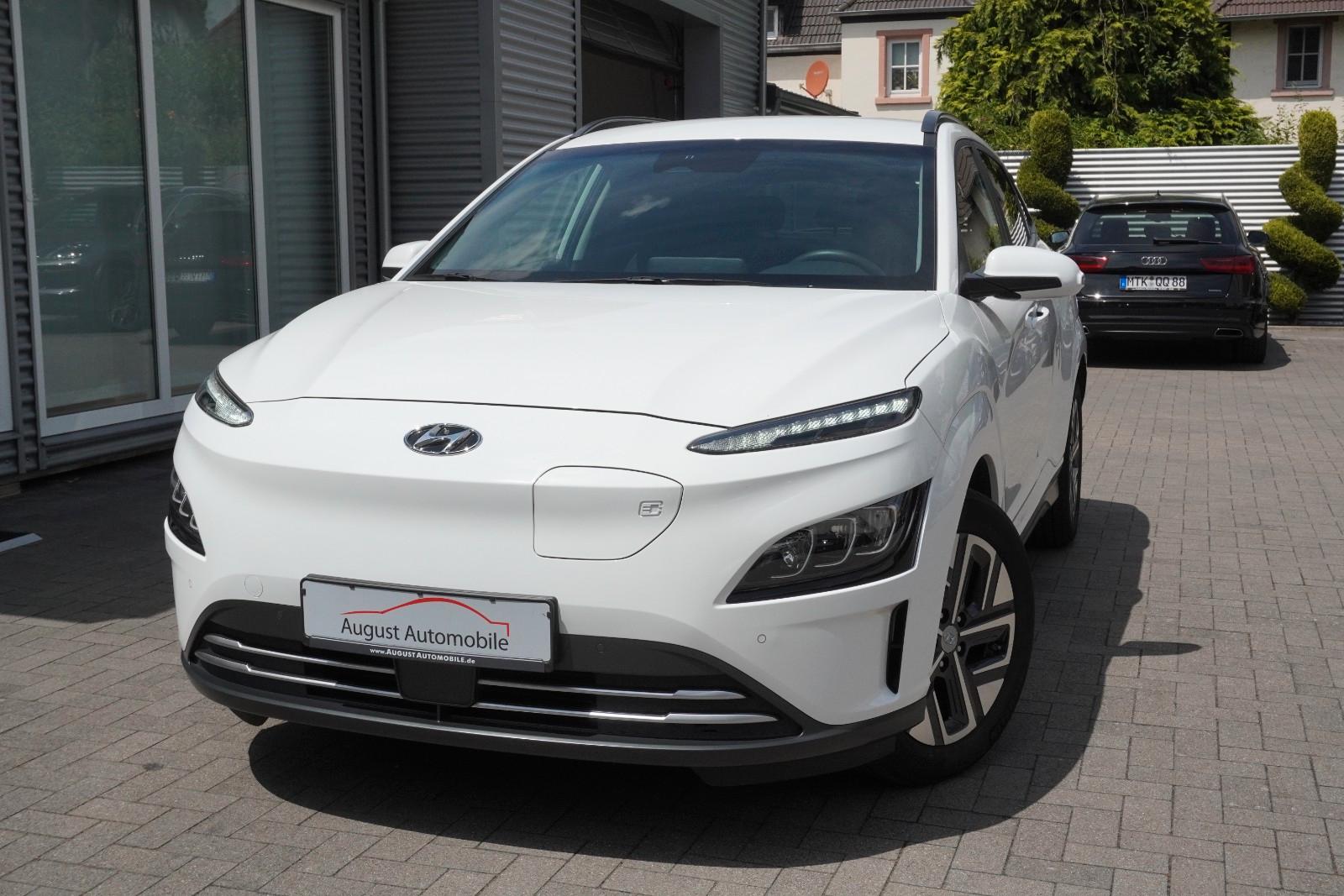 Hyundai KONA Trend WPump Navi KRELL ACC Kam LED Spur LHZ