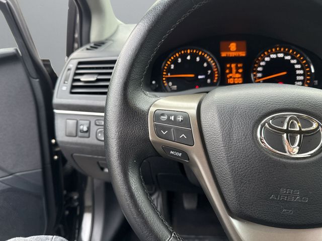 Avensis Executive Klimaautom SHZ Keyless Entry K