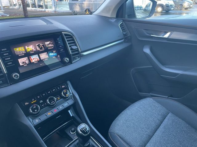 Skoda Karoq 1.5 TSI Clever *2XPDC*4XSHZ*LED*NAV* NAVI