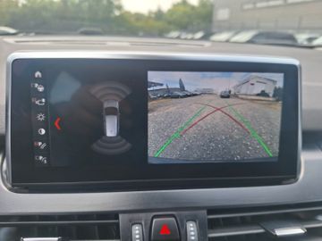 BMW 216 Gran Tourer - 12