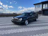 Mercedes-Benz E 420 AVANTGARDE Avantgarde - Mercedes-Benz E 420 mit Benzin-Antrieb
