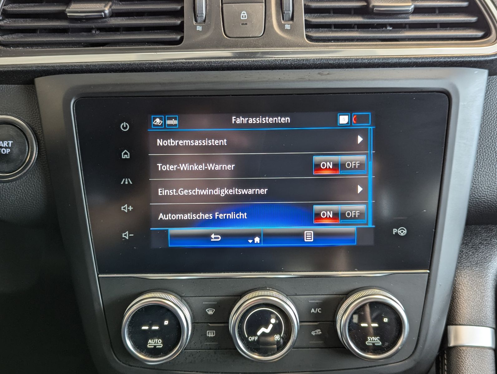 RENAULT Kadjar 1.5 DCI Intens Aut. Kamera Voll-LED Navi - Image 23