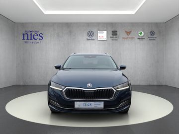 Fahrzeugabbildung SKODA Octavia Combi Style 1.5 e-TEC DSG AHK Columbus
