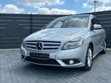 Mercedes-Benz B 180d SPORTS-TOURER*EDITION*AUTOMATIK*CAM*SHZ* - Mercedes-Benz B 180: Sports Tourer