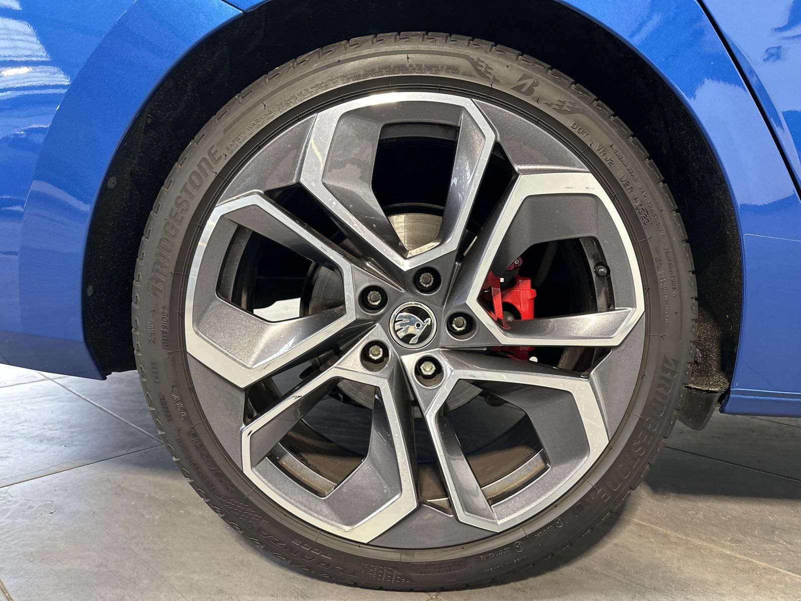 Fahrzeugabbildung SKODA Octavia Combi RS Challenge NAV+LED+VCOCK+KAM+AHK