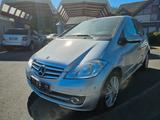 Mercedes-Benz A 180 A -Klasse TÜV NEU - Mercedes-Benz A 180 aus 2009