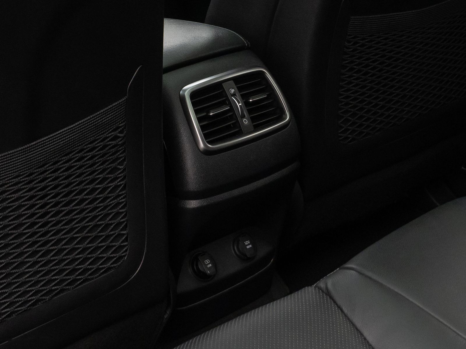 Fahrzeugabbildung Kia Sorento Platinum Edition 4WD AHK ACC 360°8Fach