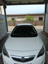 Opel Astra J Sports Tourer 1.4 Turbo Sport ,opc - Opel Astra: Kombi, Opc