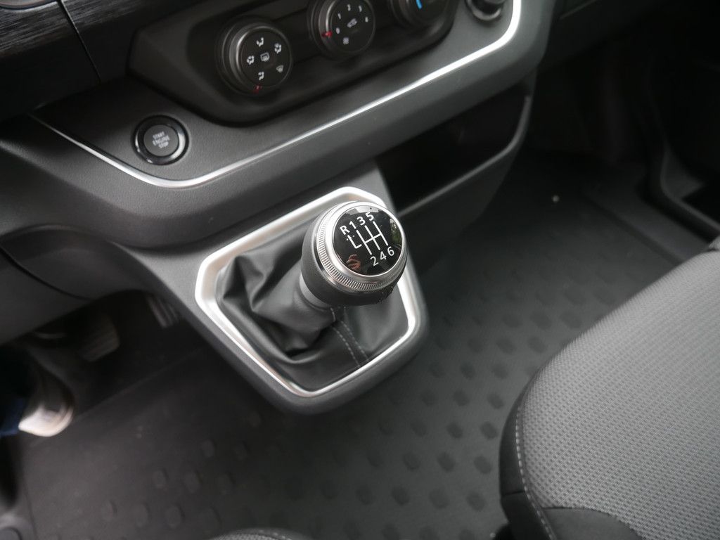 Fahrzeugabbildung Renault Trafic Komfort L2H1 Blue dCi 130 KAMERA AHK LED