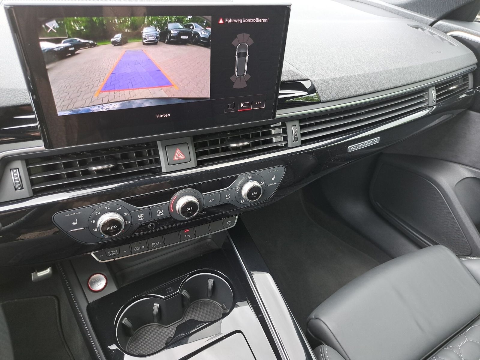 Audi RS4 - Bild 26