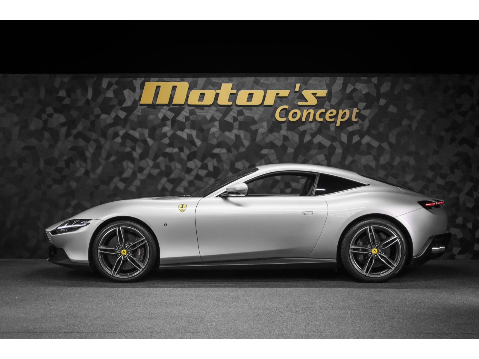 Ferrari Roma V8 - ARGENTO NURBURGRING imagem 2