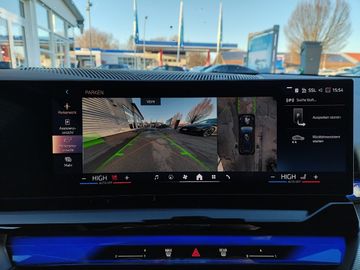 BMW i5 xDrive40 Touring M Sportpaket Head-Up DAB