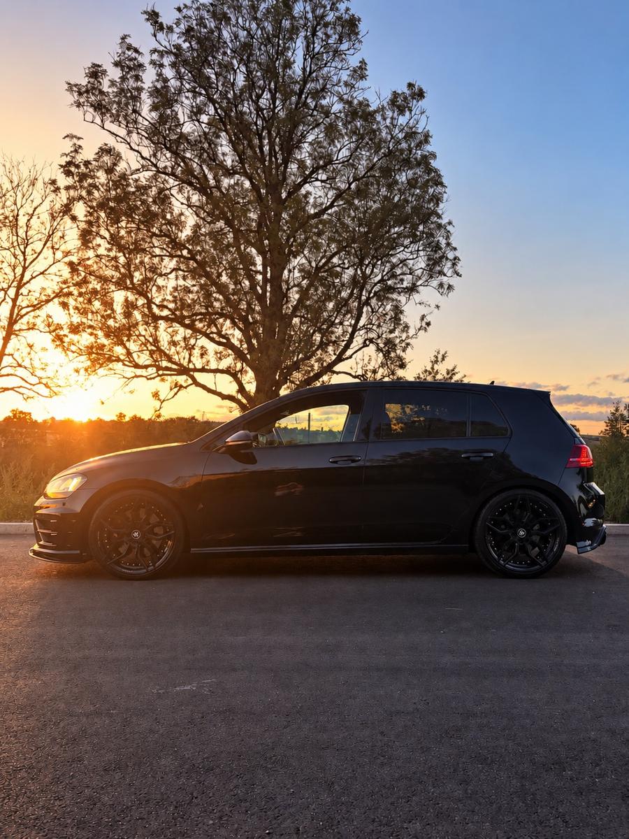 Volkswagen Golf 2.0 TSI DSG 4MOTION BMT R R