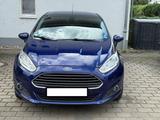 Ford Fiesta Titanium 1.0 EB TÜV neu Klima SHZ