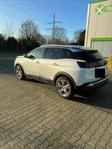 Peugeot 3008 1.6 PureTech 180 EAT8 Allure Allure - gebrauchte Peugeot 3008 aus dem Jahr 2019