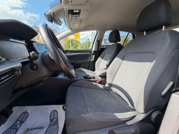 Volkswagen Golf - 10