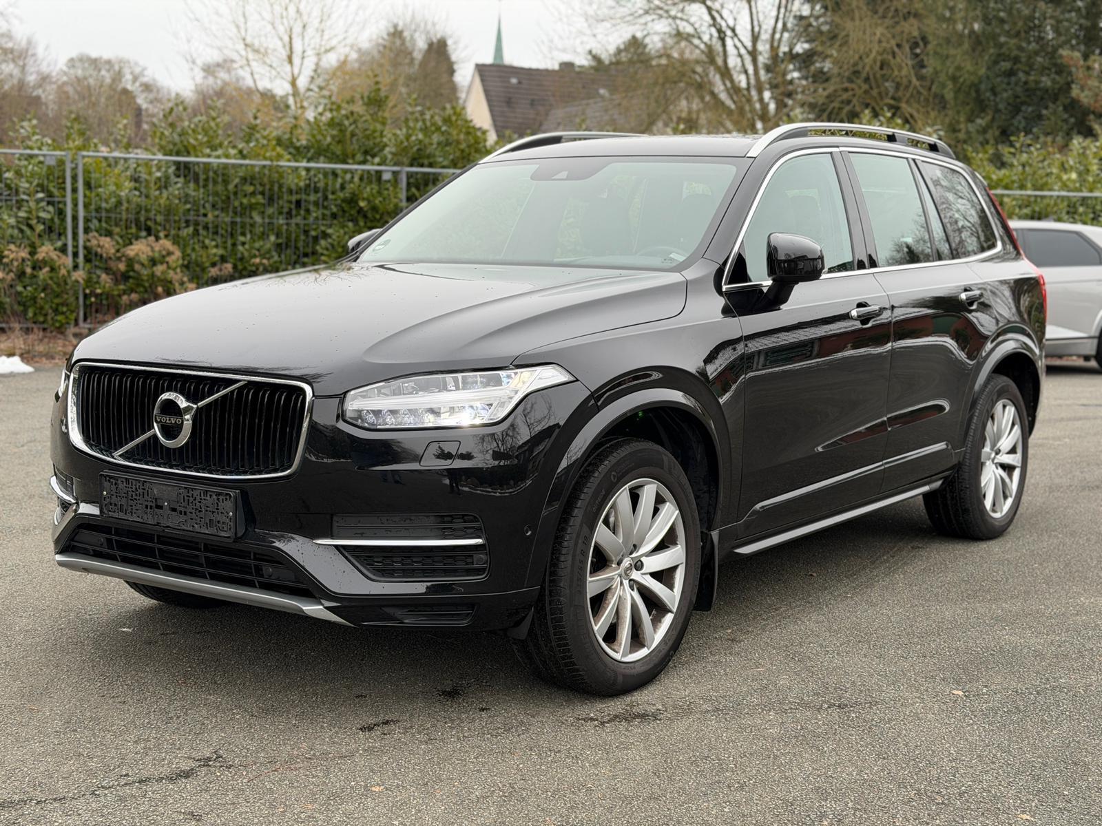 Volvo XC 90 XC90 Momentum AWD+7 Sitzer+AHK+