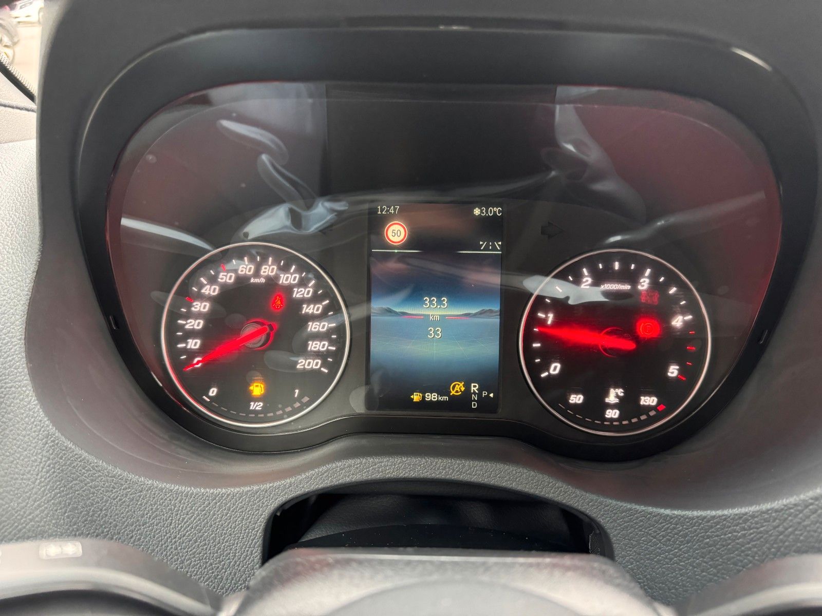 Fahrzeugabbildung Mercedes-Benz Sprinter 319 CDI 4325 LED MBUX SHZ AHK