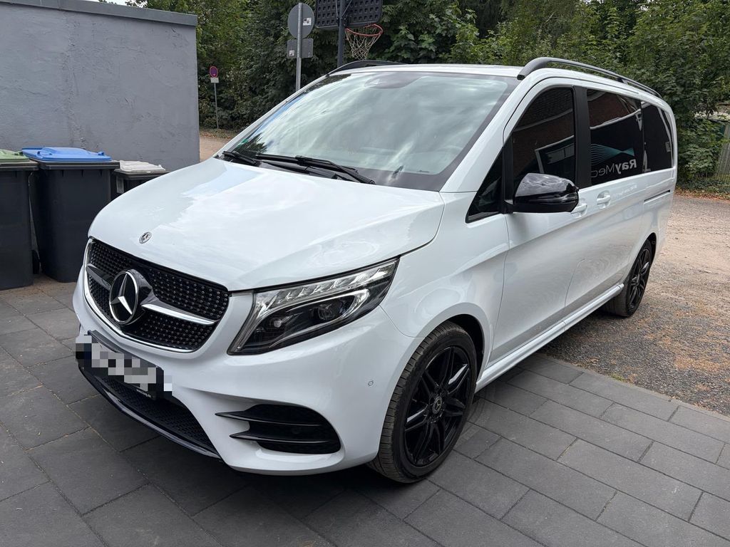 Image of Mercedes-Benz V 220