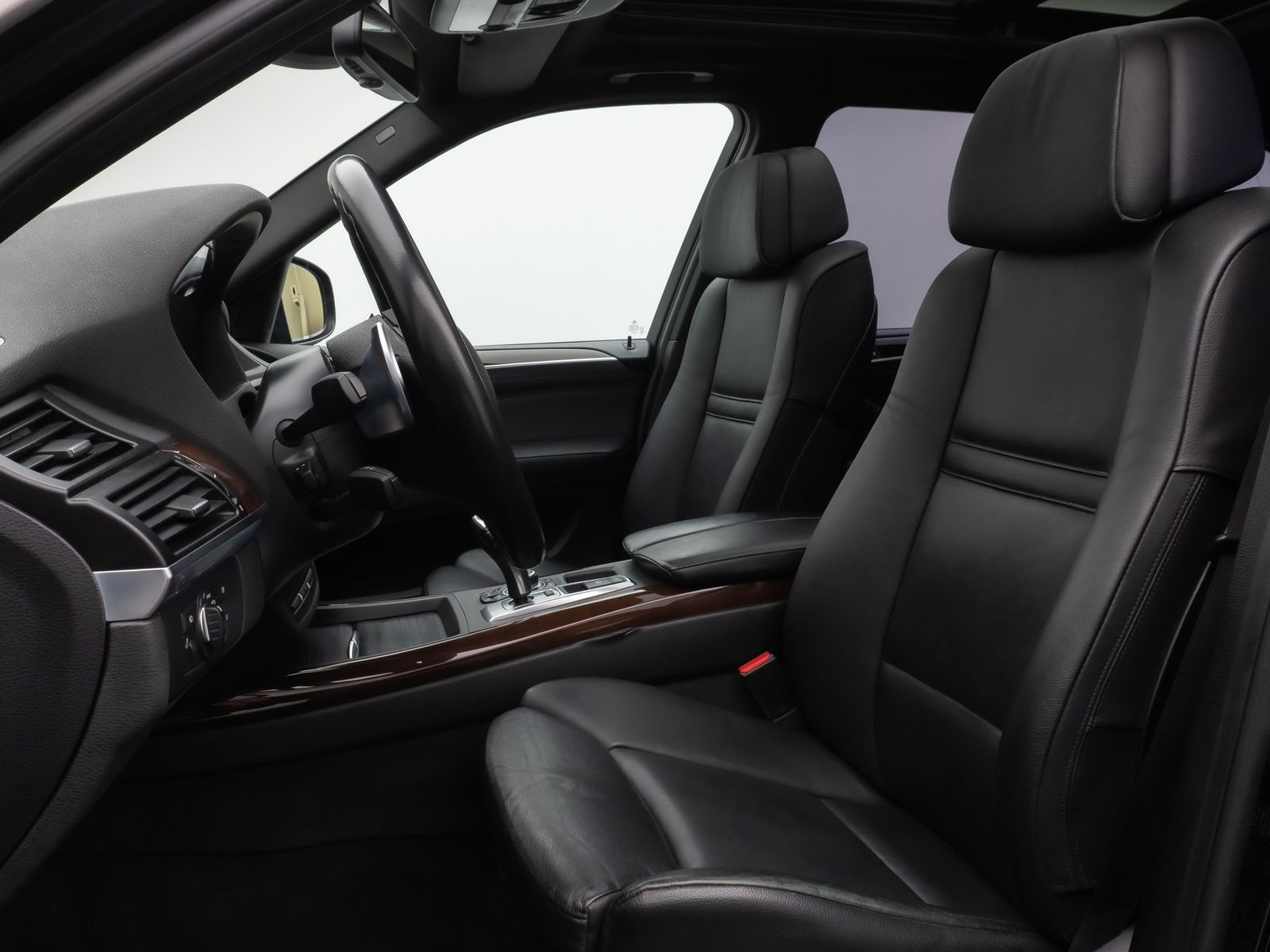 Fahrzeugabbildung BMW X5 xD40d  Sport Panorama Kamera HUD HiFi SoftCL