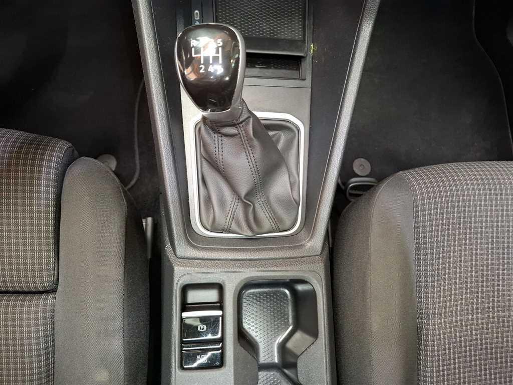 Volkswagen Caddy Kombi 2.0 TDI 4MOTION Standhz Navi LED