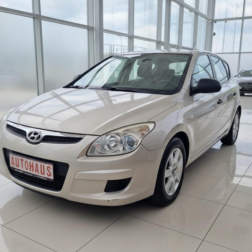 Hyundai i30 1.4 Classic Klima Tüv 05/2027