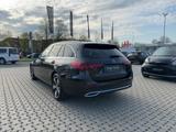 Mercedes-Benz C 220 d T AVANTGARDE+AHK+AMBI+KAMERA+LED+CARPLAY - Mercedes-Benz C 220 Gebrauchtwagen in Stuttgart