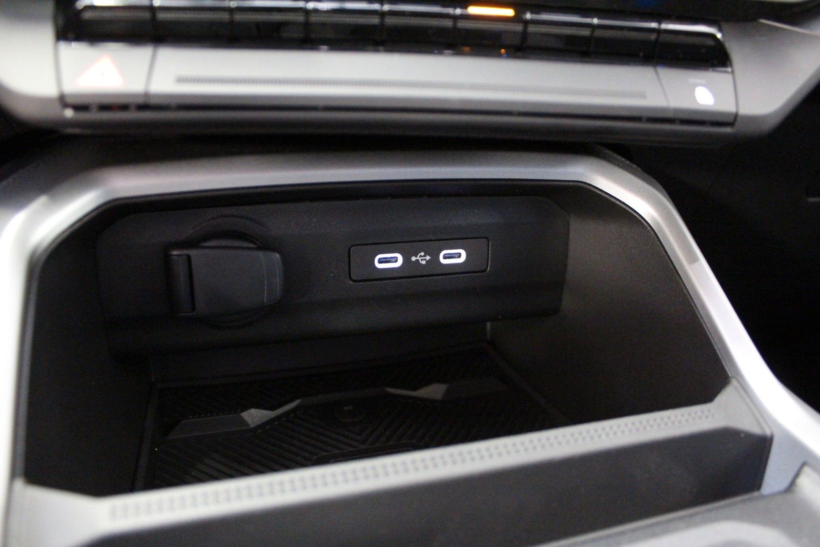 Fahrzeugabbildung Dacia Bigster Hybrid 155 Extreme*Winter-Plus-Paket*