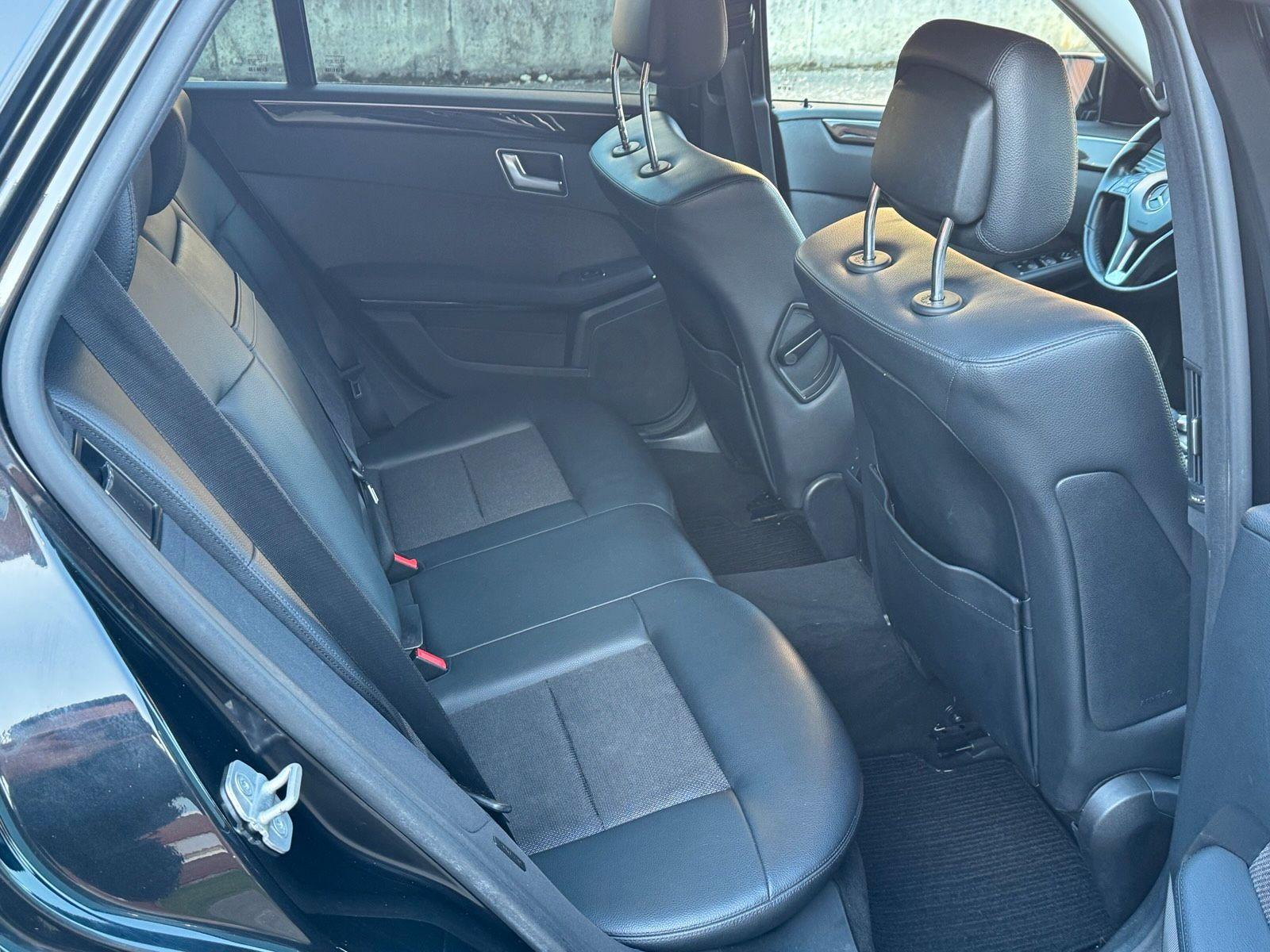 Mercedes-Benz E350 2013 — photo 13