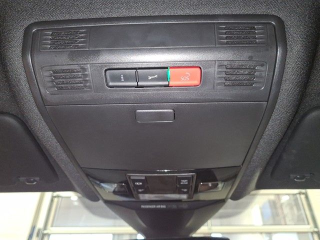 Fahrzeugabbildung Volkswagen Arteon SB TDI R-Line DSG Matrix AHK Navi AID ACC