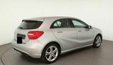 Mercedes-Benz A 200 Urban Panorama/MB Scheckheft AHK/Xenon/RFK - Mercedes-Benz A 200: Limousine