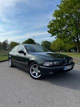 BMW 523i A - - BMW 5 Series aus 1999