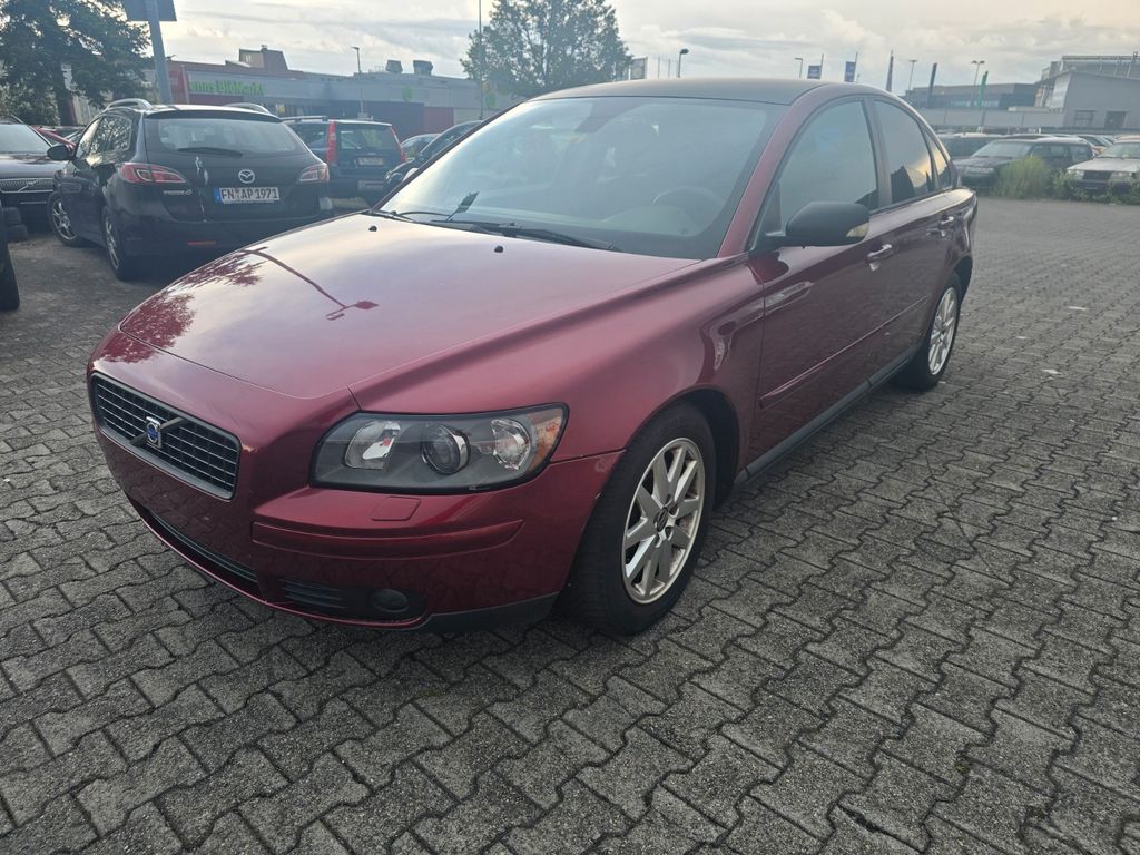 Volvo S40