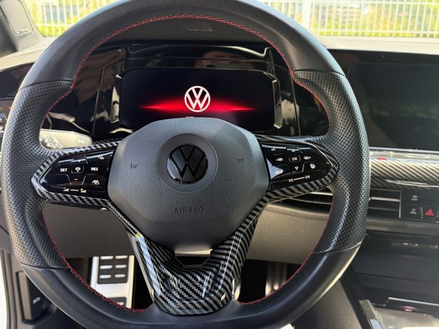 Golf VIII GTI Clubsport AD El. Panodach Navi Dig