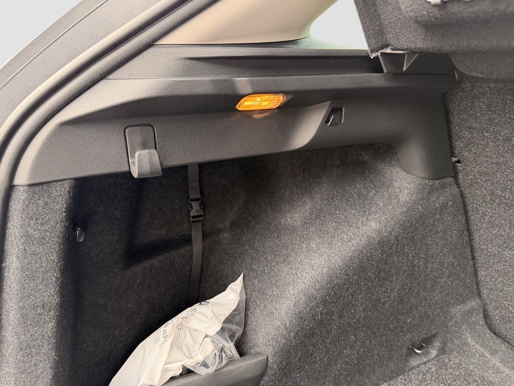 SKODA Scala Top Selection SHZ PDC Rückfahrkamera ALU SKODA Scala Top Selection SHZ PDC Rückfahrkamera ALU