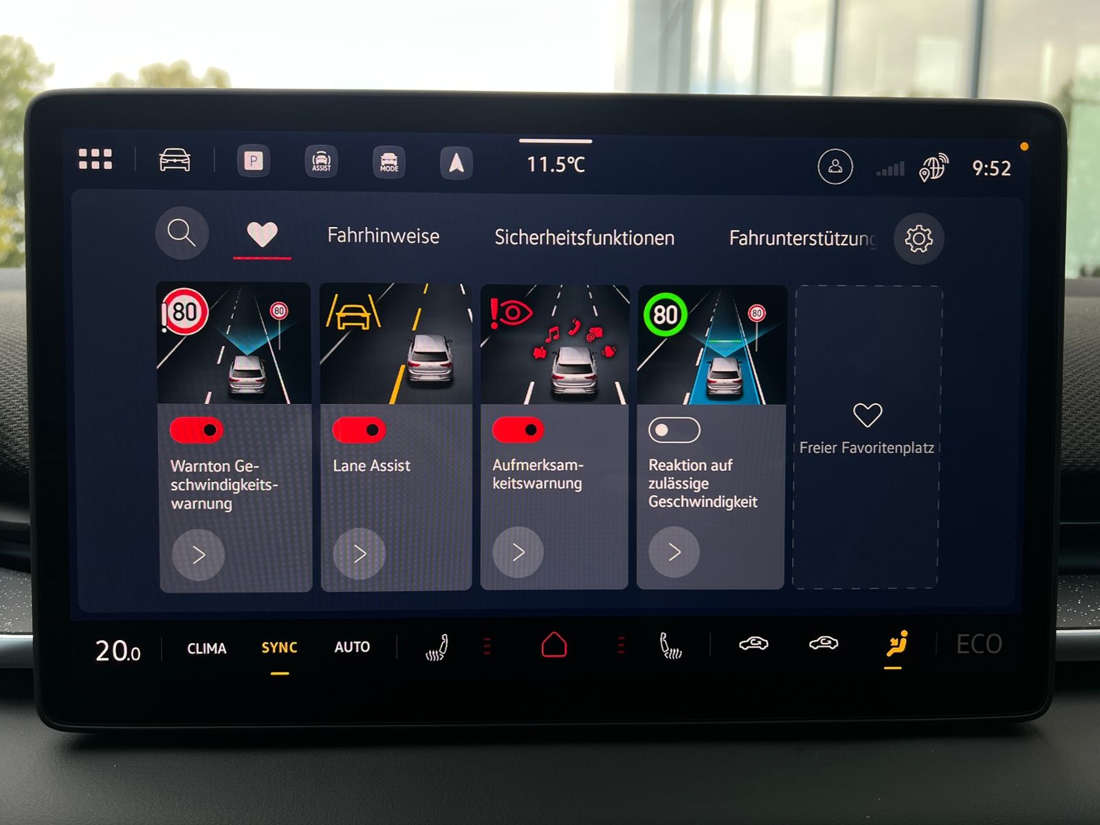 Fahrzeugabbildung Volkswagen ID.3 NEO Life 50 kWh *19" LM-Felge, Ganzjahresre