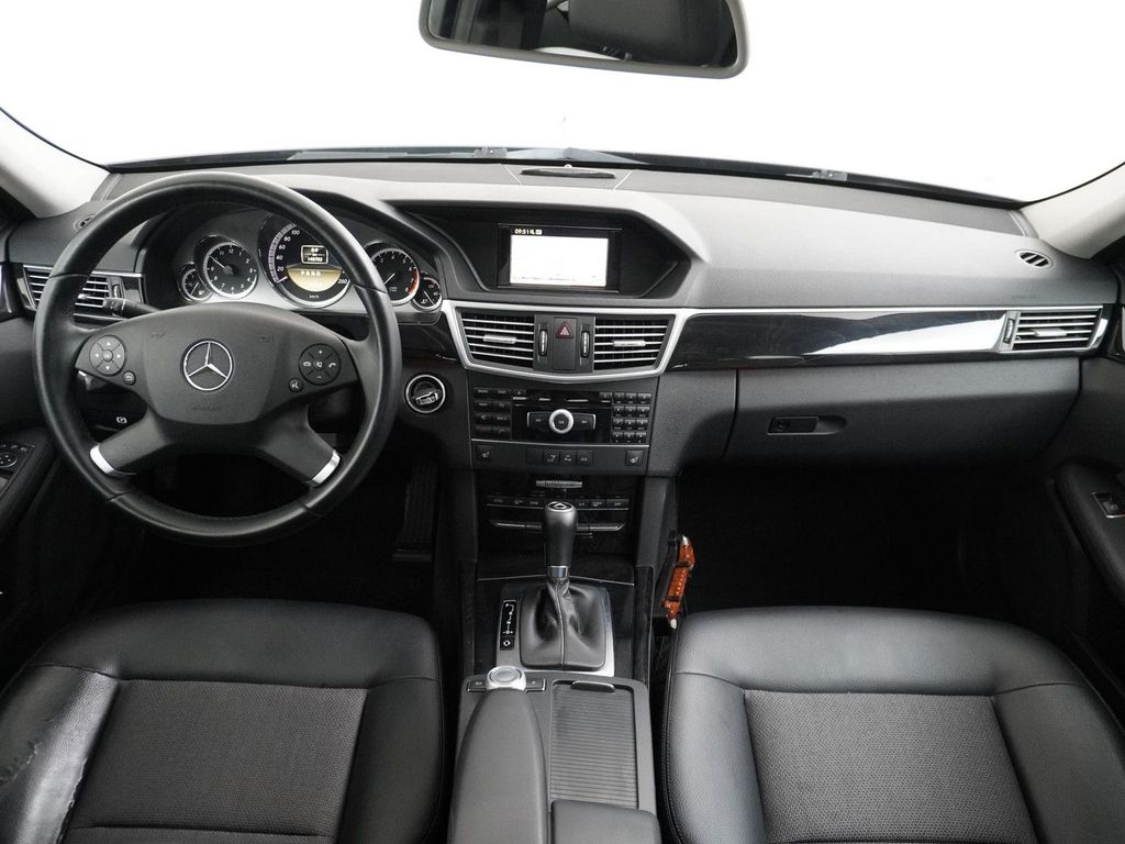 Mercedes-Benz E 200 CGI Business Class Avantgarde