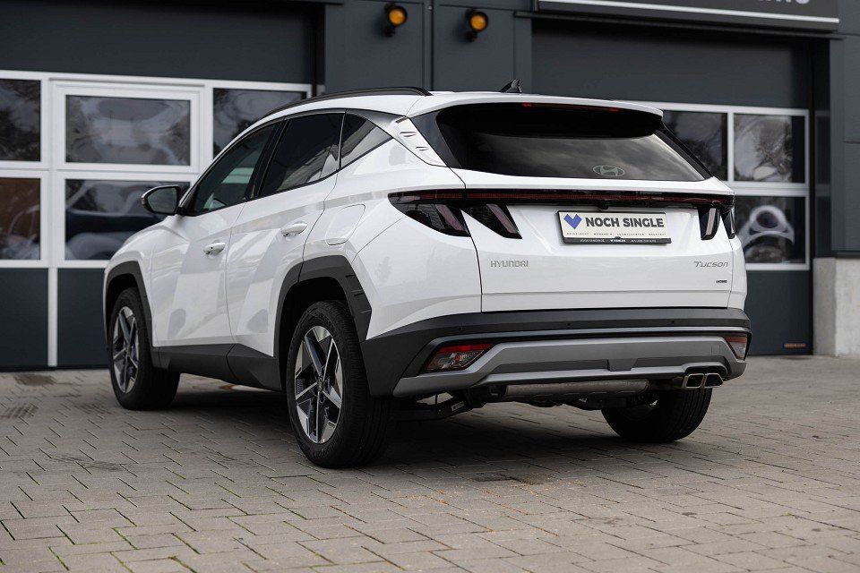Fahrzeugabbildung Hyundai TUCSON 1.6T 160PS 48V DCT AWD TREND LED