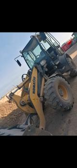 Komatsu WA80M-7 +Schaufel und Gabel - Komatsu Kettenbagger