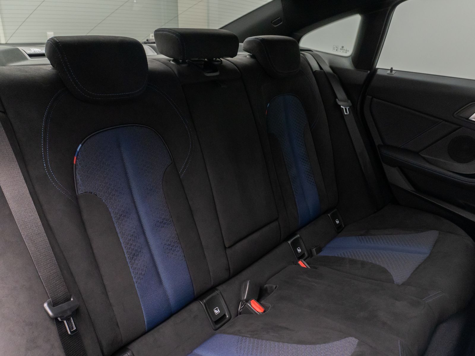 Fahrzeugabbildung BMW 220i Gran Coupé M Sport Kamera DAB HiFi 19Zoll