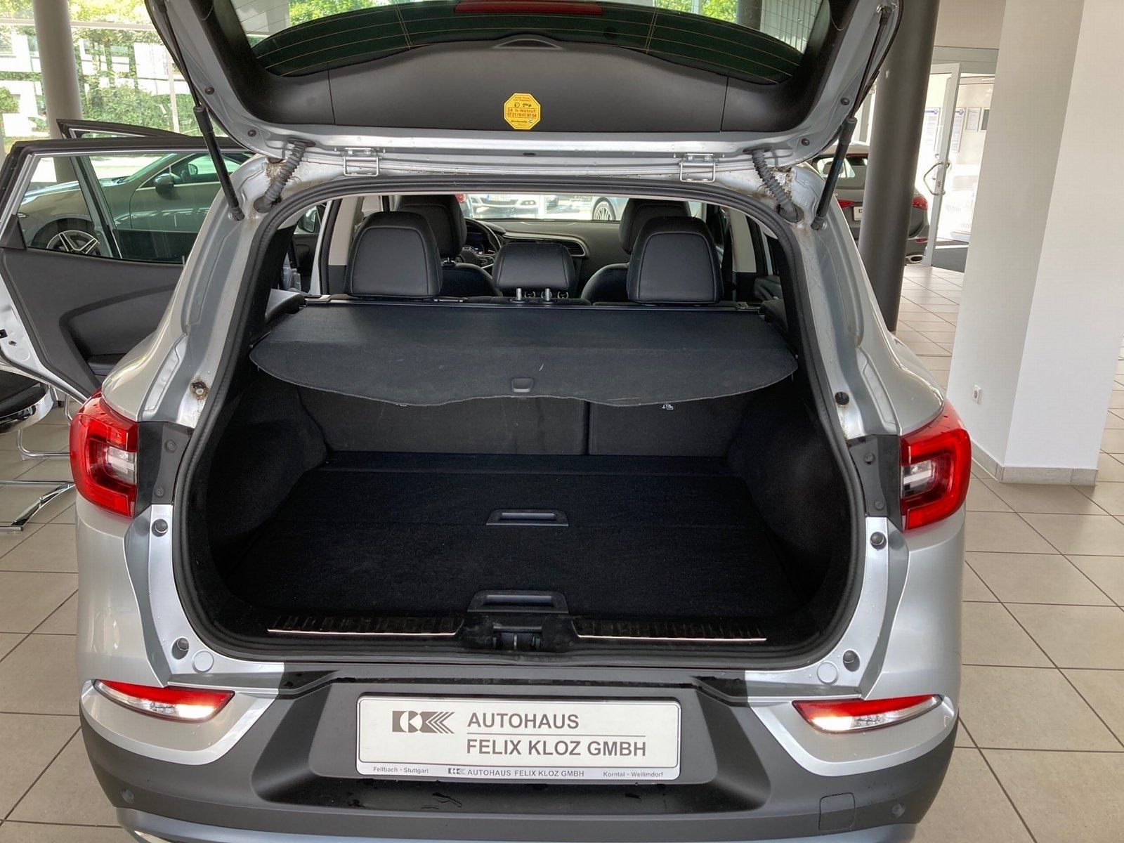 Fahrzeugabbildung Renault Kadjar 1.3 TCe 140 Limited*Navi*PDC*Sitzheizung*