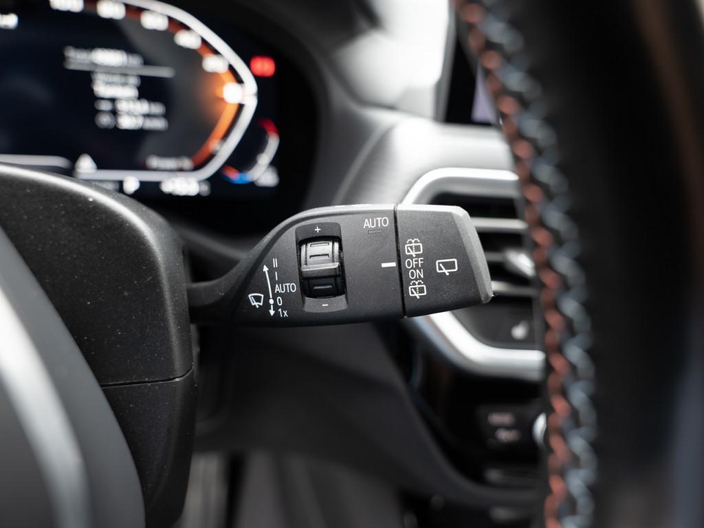 BMW X3 M40d xDrive FACEL. HUD LASER LED STANDHZ NAVI