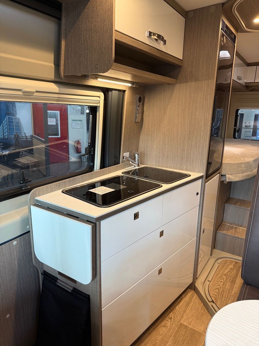 Fahrzeugabbildung Pössl Roadcruiser Fiat 180 PS 7000 EUR geschenkt