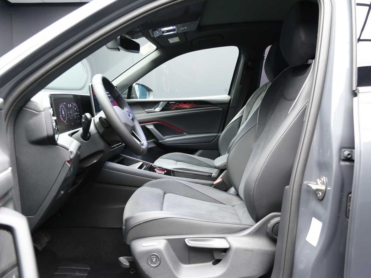 Volkswagen Tiguan 1.5 eTSI DSG 150 CV Elega #501 imagem 3