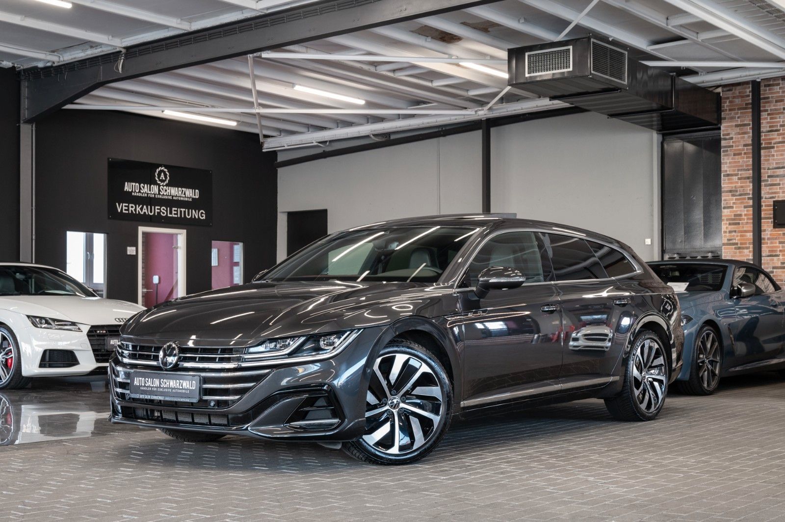 VW Arteon Shooting Brake| R-LINE|PANO|MEMORY|MATRIX