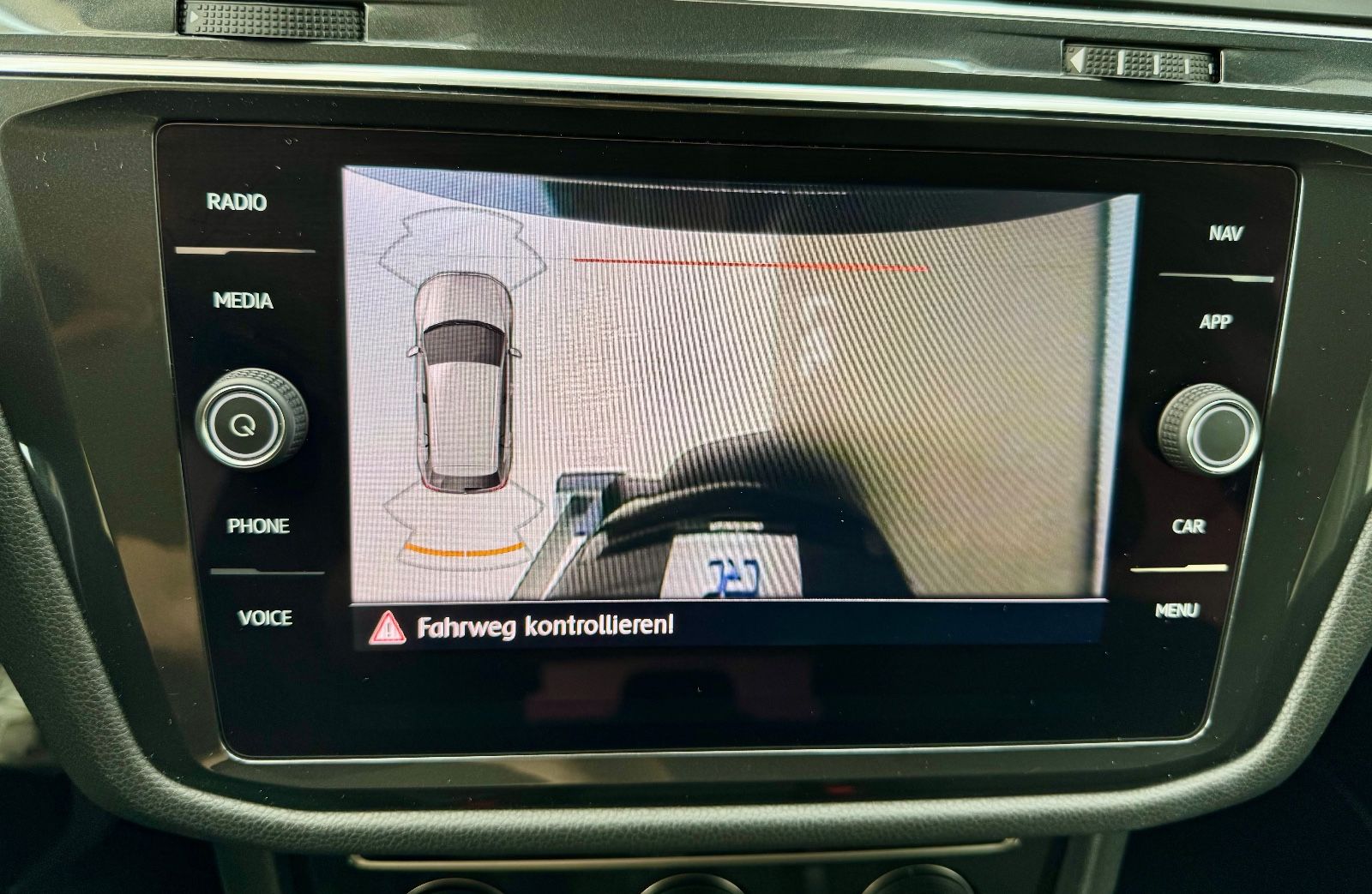 Fahrzeugabbildung Volkswagen Tiguan Allspace Comfortline 4Motion*Autom.*Navi*